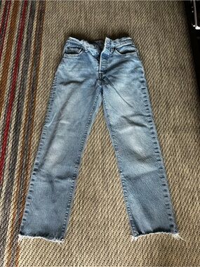 Levi's Light Blue 501 cropped 25x26 raw hem